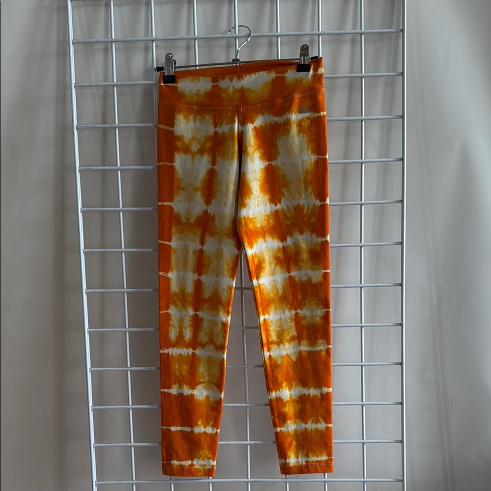 Brasil Women’s Super Fun Orange Tie Dye Leggings Size Small